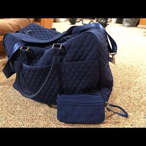 Vera Bradley blue weekend bag & wristlet